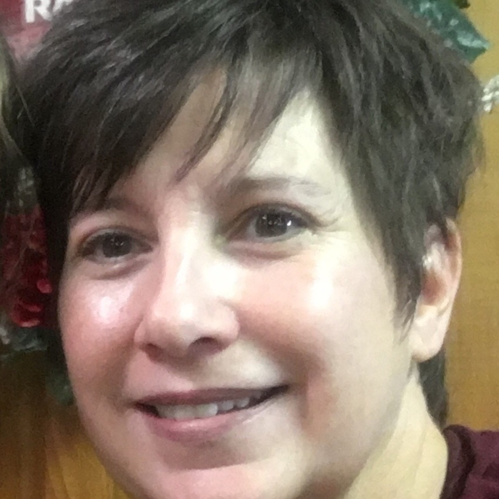 Meet your Posher, Anastacia